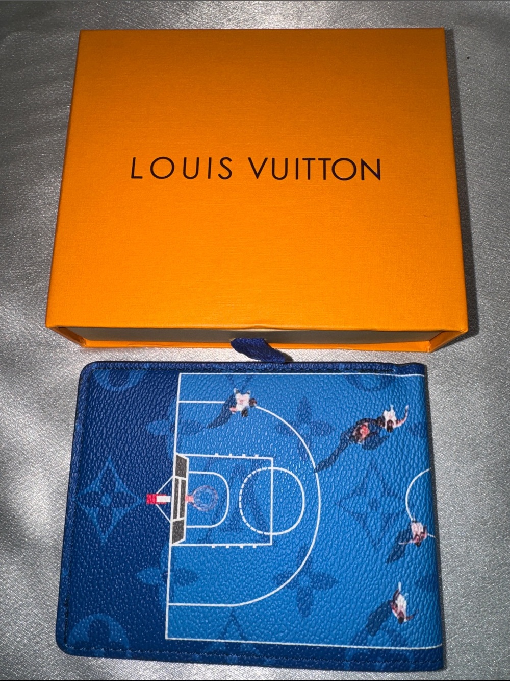 Louis Vuitton Slender Wallet Limited-Edition in "Basketball Blue"🔥New! - Picture 2 of 8